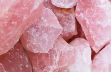 Quartz rose : L’amour et la compassion